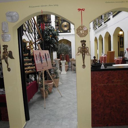 Felixanum Hotel & Galerie Isernhagen Dış mekan fotoğraf