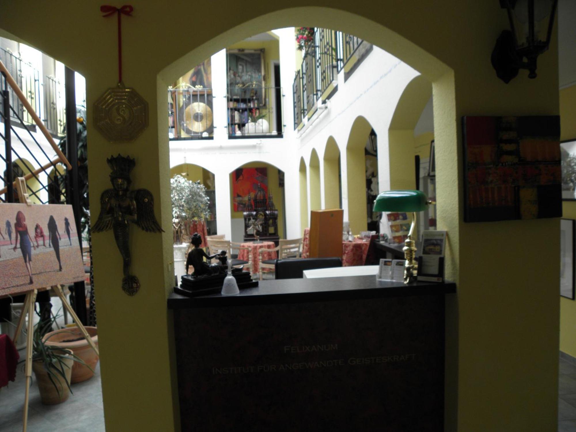 Felixanum Hotel & Galerie Isernhagen Dış mekan fotoğraf